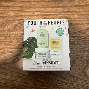 Sephora birthday gift unopened youth to the people kit